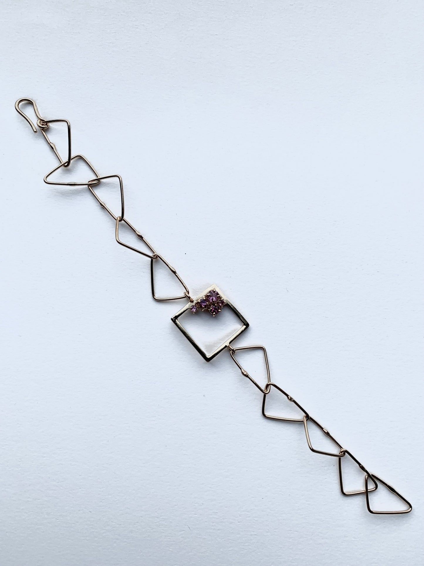 Bracciale AMALUNA catena triangolare