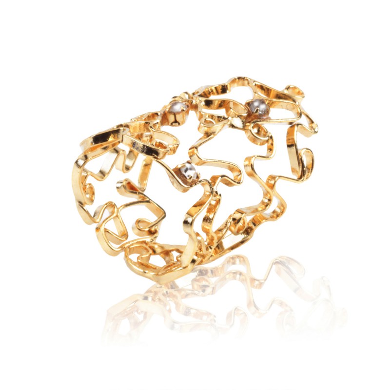 Henna spear ring